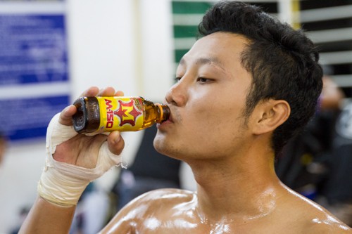 Making weight for Muay Thai fights Part 1: Breaking Tradition
