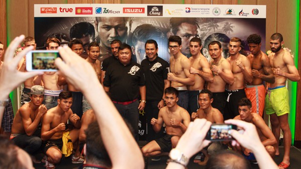 Scottish Sumalee fighters shine at Lumpinee & Thai Fight