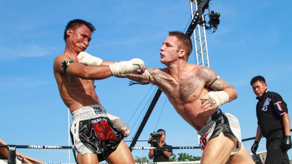 Scottish Sumalee fighters shine at Lumpinee & Thai Fight